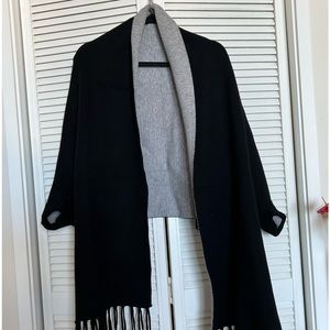 NWOT Elegant Black and gray reversible shawl with sleeve holes Beautiful piece